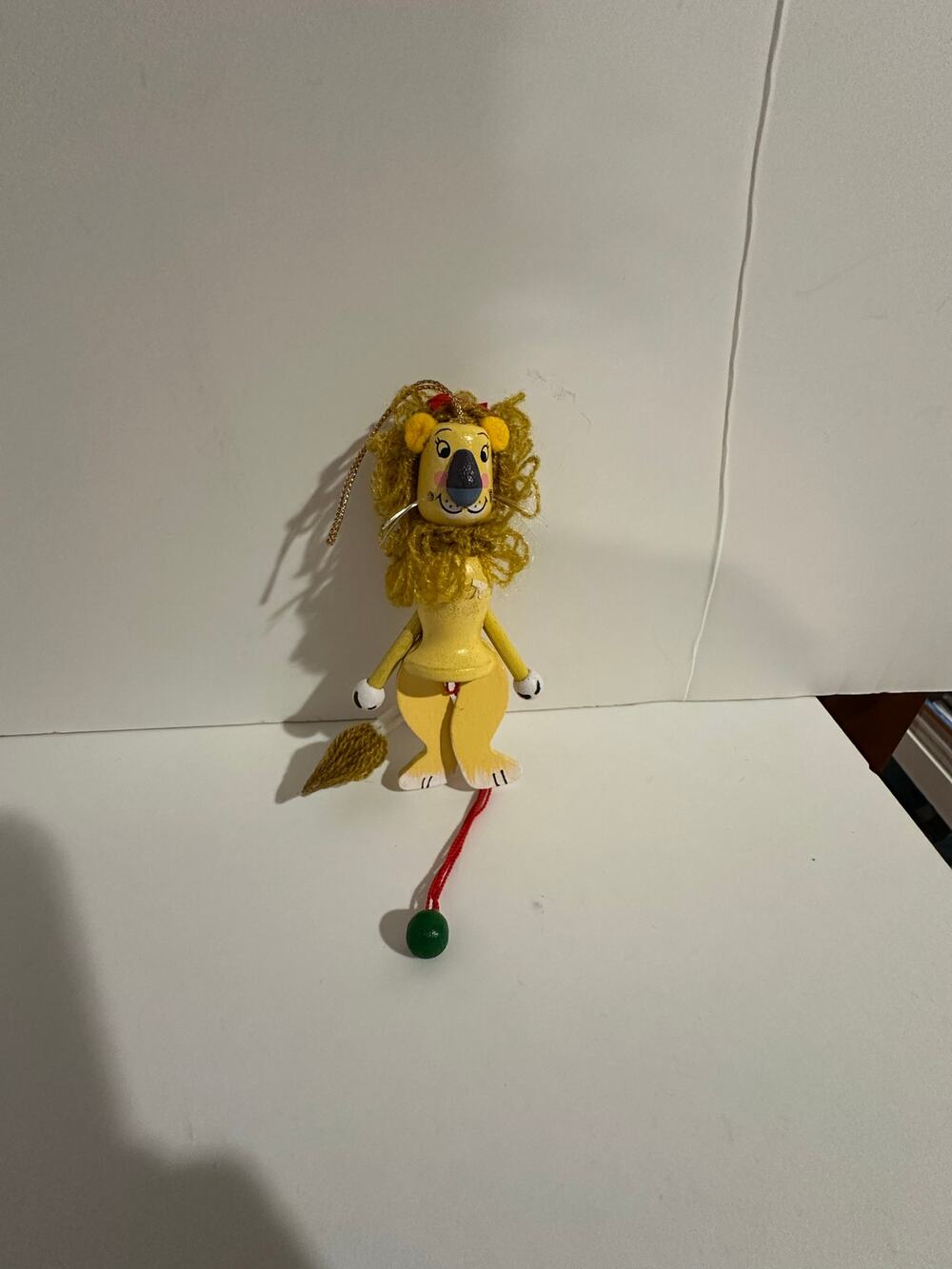 Vintage Wizard of OZ ornament 1980s Cowardly Lion - wood pull string